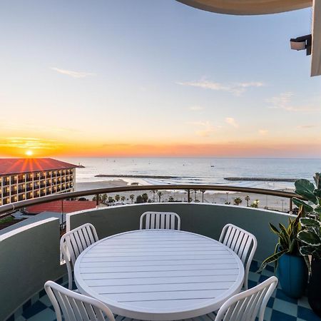 Sunsets Paradise 2Br With Parking By Beachfront Stay Herzelia Екстериор снимка