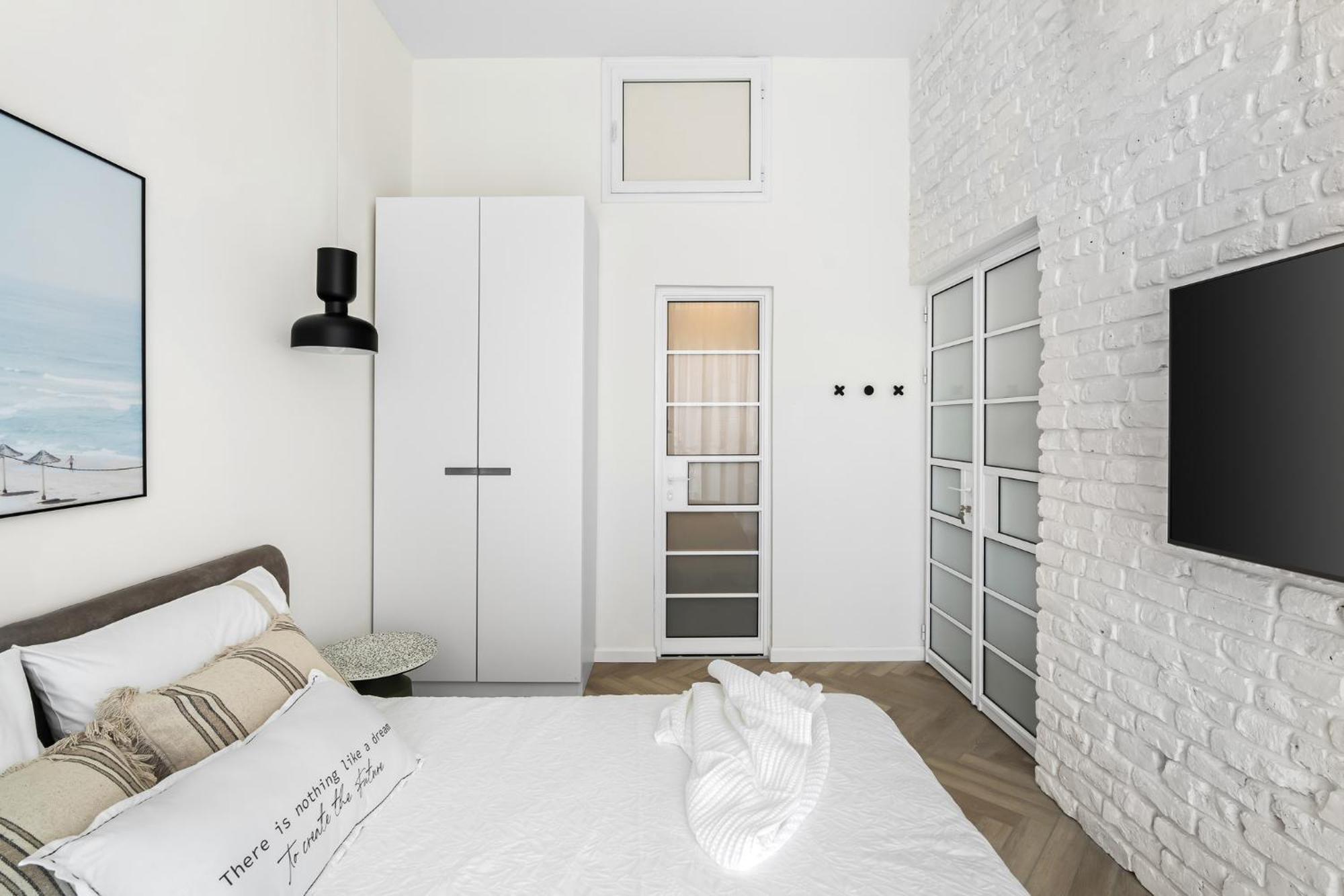 Sunsets Paradise 2Br With Parking By Beachfront Stay Herzelia Екстериор снимка
